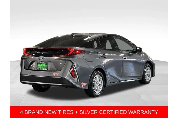 $19588 : Silver Certified2017 Prius Pr image 5