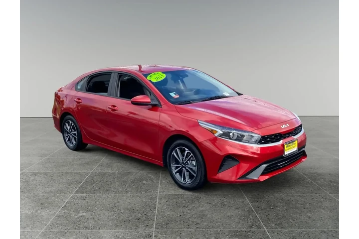 $22412 : Kia Forte 2023 image 8