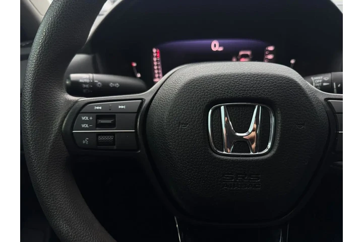 2023 Accord LX image 8