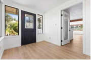 $900 : 3 bedroom and 2 bathrooms thumbnail