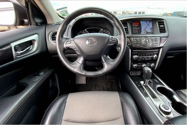 $11958 : Nissan Pathfinder 2019 4x4 S image 6