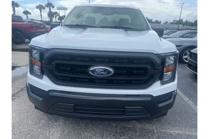 $35002 : Ford F-150 2023 4x2 XL 2dr R image 8