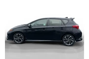 $16994 : Toyota Corolla iM 2017 4dr H thumbnail