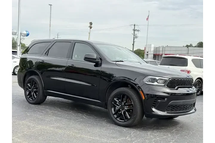 $33894 : Dodge Durango 2025 AWD GT 4d image 2