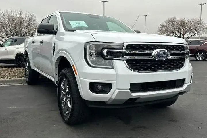 $36995 : Ford Ranger 2025 4x4 XLT 4dr image 5