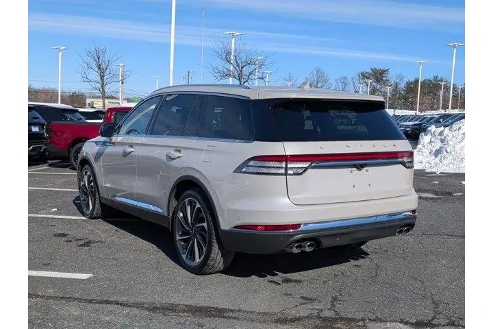 $31972 : Lincoln Aviator 2020 AWD Res image 5