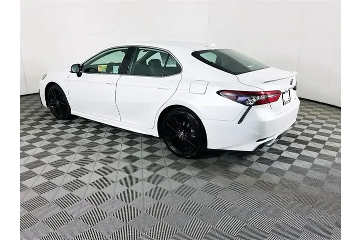 $26900 : Toyota Camry 2023 XSE 4dr Se image 5