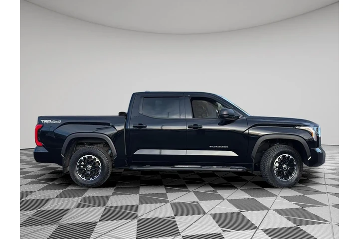 $46998 : 2023 Tundra SR5 image 6