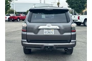 $39250 : Toyota 4Runner 2022 4x2 Limi thumbnail