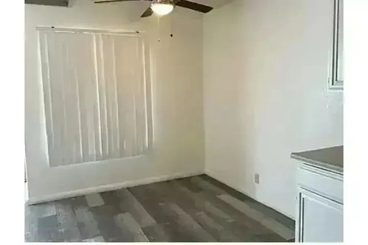 FALLBROOK APARTAMENTO image 5
