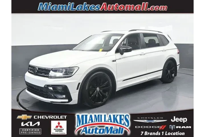 $15989 : Volkswagen Tiguan 2020 SE 4d image 1