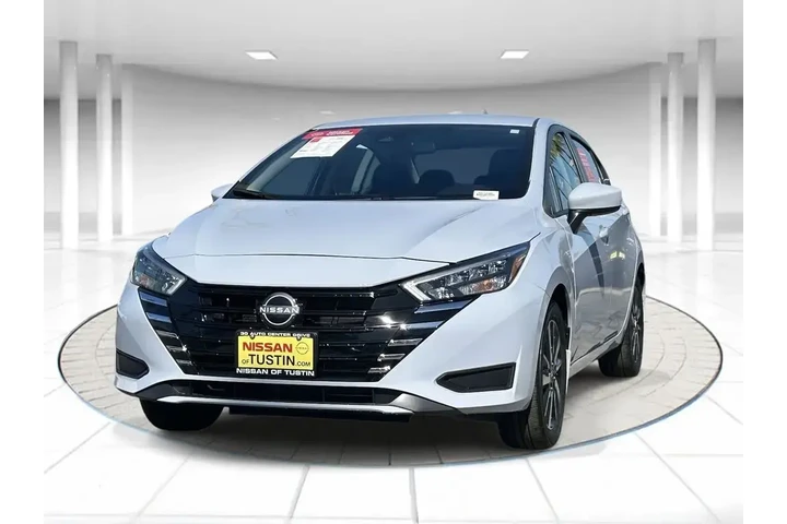 $19995 : Nissan Versa 2025 SV 4dr Sed image 6