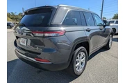 $32552 : Jeep Grand Cherokee 2024 4x2 thumbnail