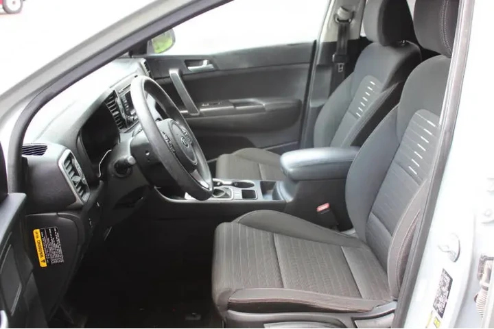2018 Sportage LX image 7