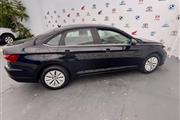 $14995 : Used 2019 Jetta R-Line Auto w thumbnail