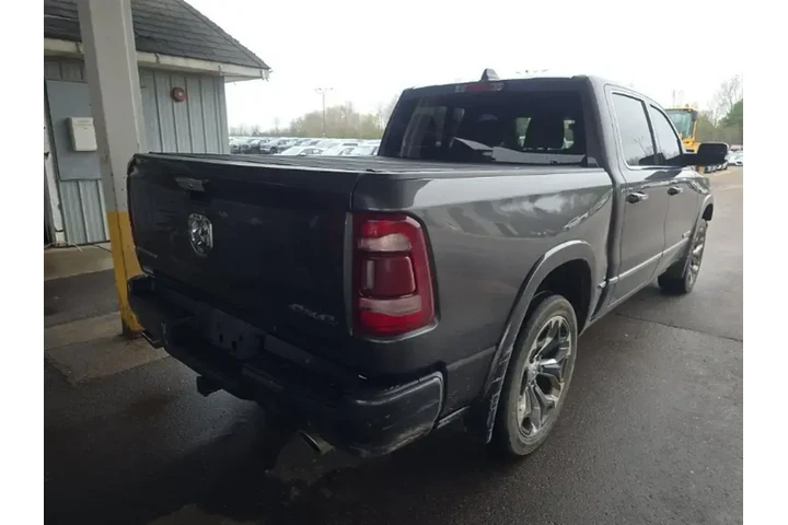 $35399 : Ram 1500 2022 4x4 Limited 4d image 3