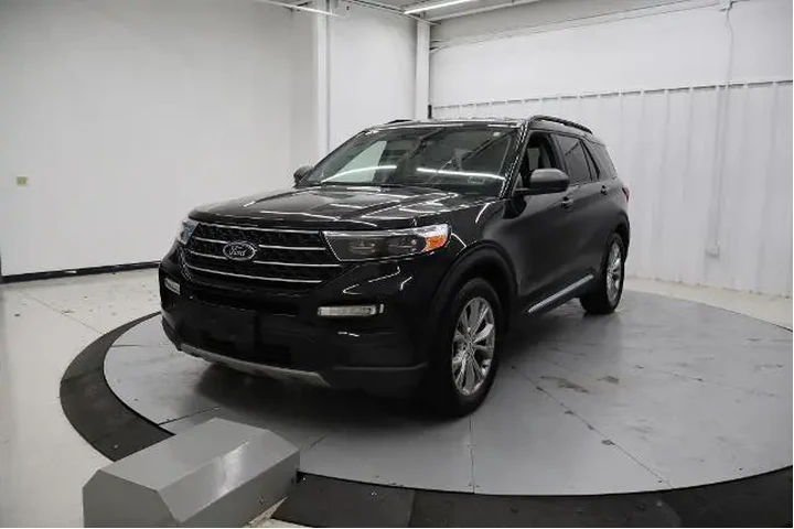 $22104 : Ford Explorer 2021 XLT 4dr S image 8