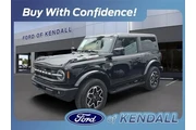 Ford Bronco 2023 4x4 Base Ad