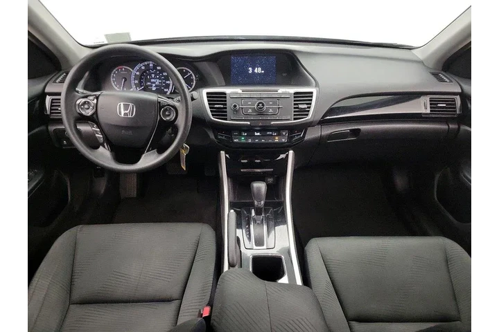 $16998 : Honda Accord 2016 LX 4dr Sed image 9