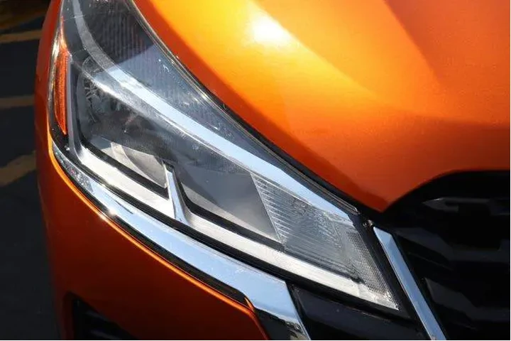 $17768 : Nissan Kicks 2023 SV 4dr Cro image 10