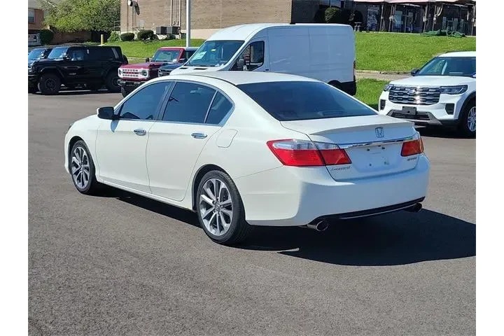 $10995 : Honda Accord 2015 Sport 4dr image 3