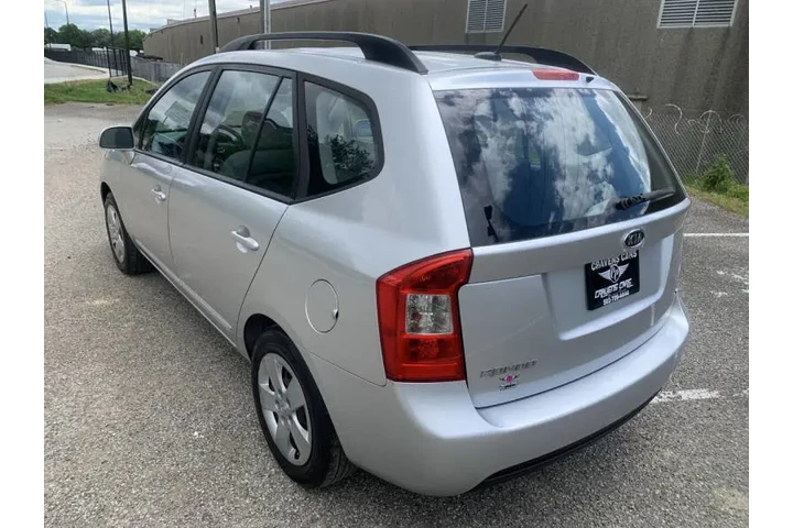 $3995 : 2009 Rondo LX image 4