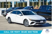 Hyundai ELANTRA Hybrid 2026 en Orange County
