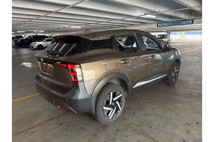 $21500 : Nissan Kicks 2025 SV 4dr Cro image 4