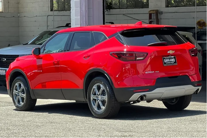 $23900 : Chevrolet Blazer 2023 AWD LT image 6