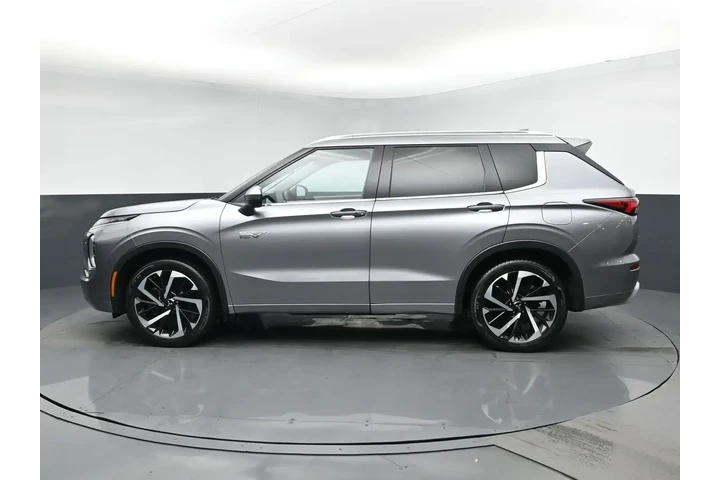 $21995 : Mitsubishi Outlander PHEV 20 image 4