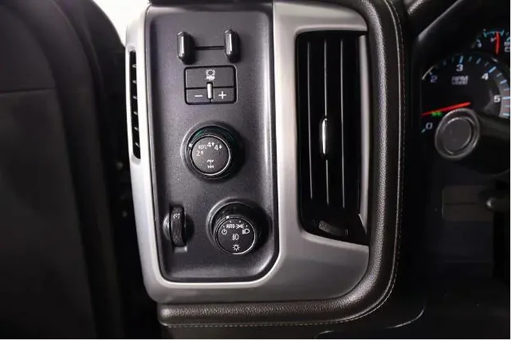 $28334 : GMC Sierra 1500 2017 4x4 SLT image 8