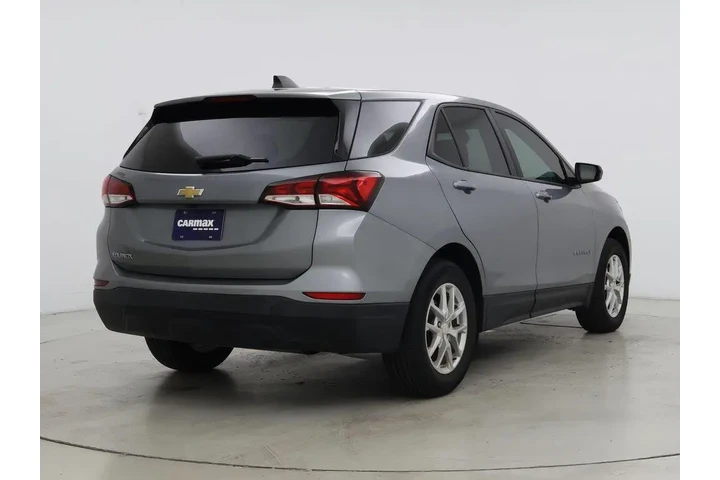 $18998 : Chevrolet Equinox 2023 LS 4d image 8