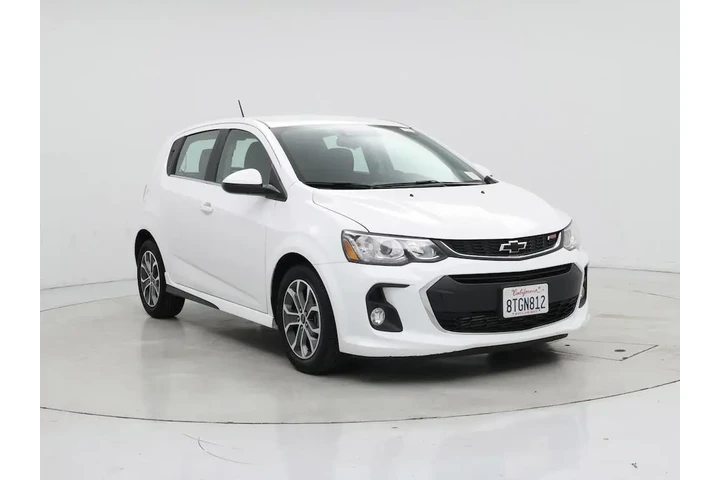 $15998 : Chevrolet Sonic 2020 LT 4dr image 1