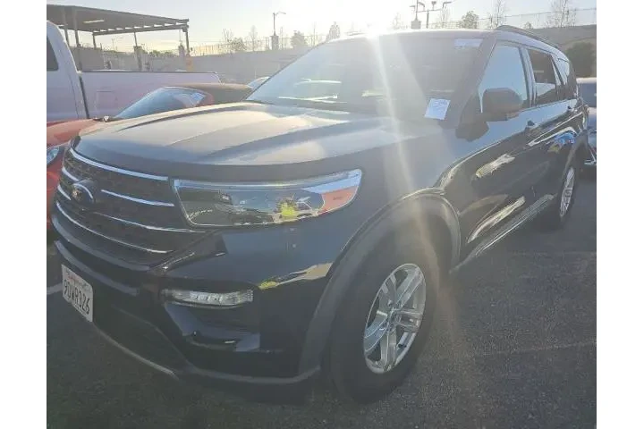 $26400 : Ford Explorer 2022 XLT 4dr S image 1