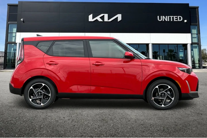 $26550 : New 2025 Soul EX image 2