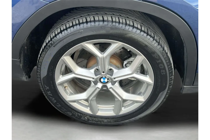 $33990 : BMW X4 2023 AWD xDrive30i 4d image 8