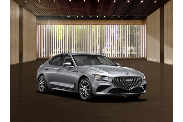 $26092 : Genesis G70 2023 2.0T 4dr Se image 6