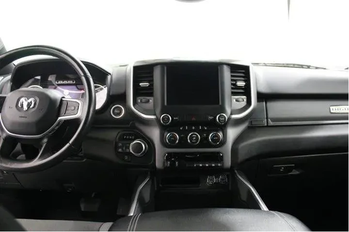 $29981 : Ram 1500 2022 4x4 Big Horn 4 image 2