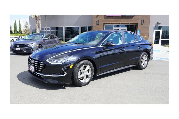 $18700 : 2022 Sonata SE image 2