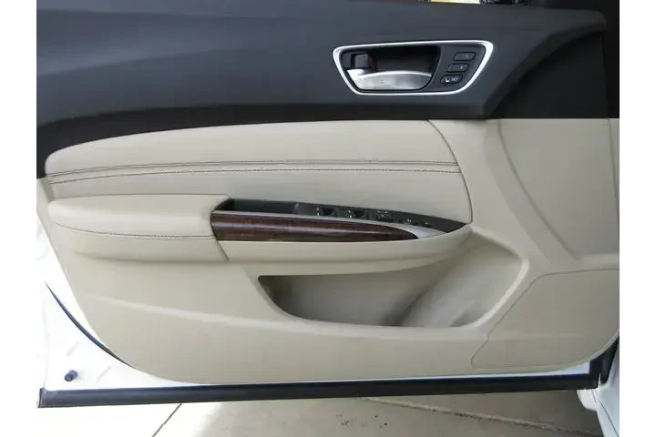 $20645 : Acura TLX 2018 V6 4dr Sedan image 9