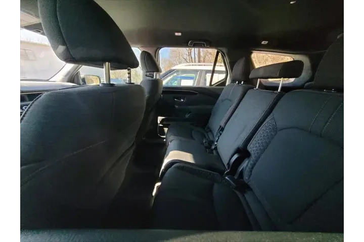 $38993 : Honda Pilot 2025 AWD Sport 4 image 7