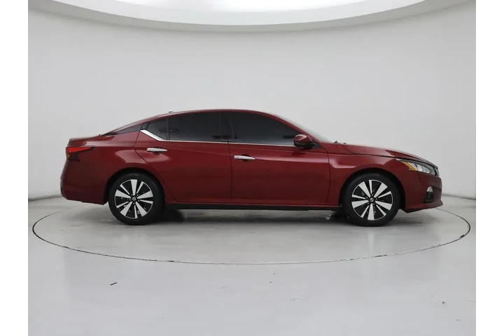 $15998 : Nissan Altima 2019 2.5 SV 4d image 7