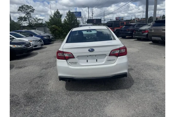 $9997 : 2019 Legacy 2.5i image 7