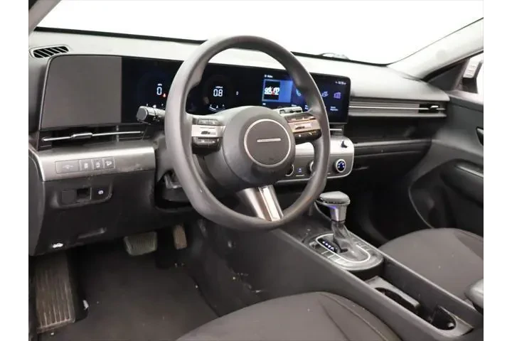 $17109 : Hyundai KONA 2024 SE 4dr Cro image 6