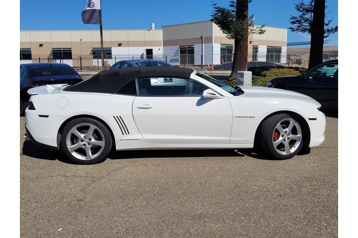$13500 : Chevrolet Camaro 2015 LT 2dr image 3