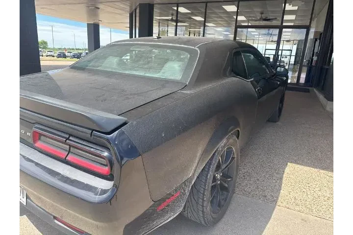 $15623 : Dodge Challenger 2018 SXT 2d image 4