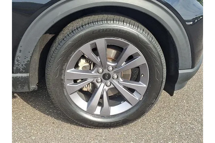 $33698 : Ford Explorer 2023 AWD XLT 4 image 8