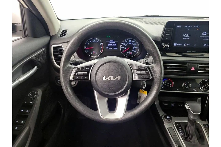 $21998 : Kia Seltos 2023 AWD LX 4dr S image 10