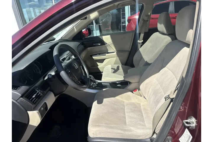 Honda Accord 2014 EX 4dr Sed image 8