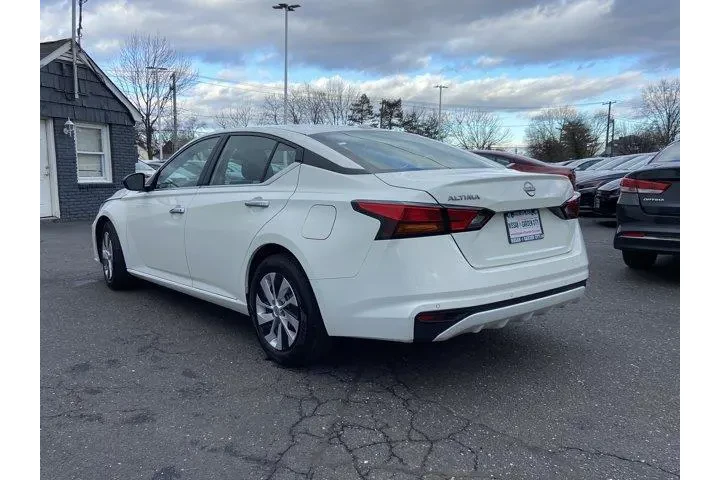 $17987 : Nissan Altima 2025 2.5 S 4dr image 6